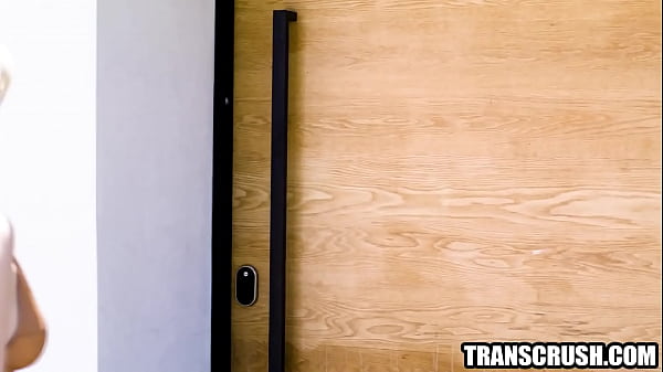 Hippie transgender bangs her cis friend