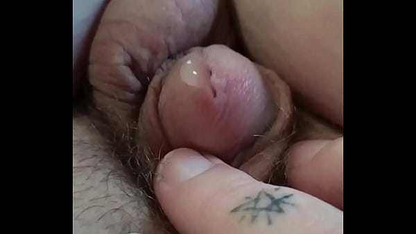 Tiny useless limp trans clit cums