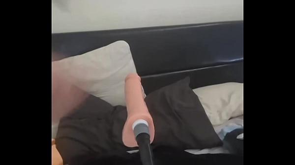 Tgirl josie playing with her fuck machine